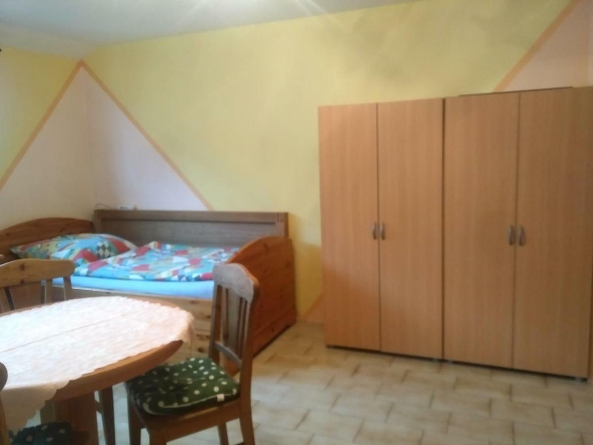 Bea'S Monteurzimmer Seckach Zewnętrze zdjęcie